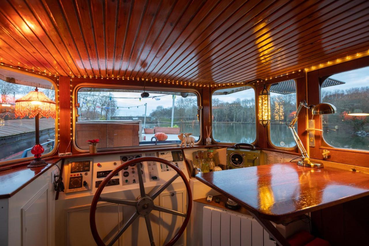 Bed and Breakfast Bateau Peniche Au Coeur De Лілль Екстер'єр фото